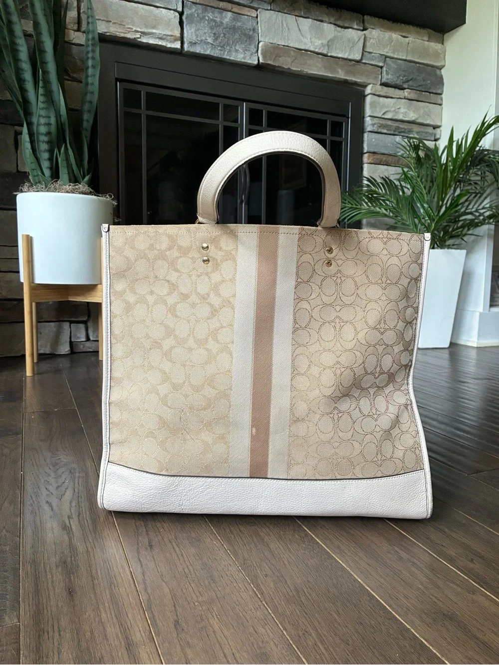 Coach Dempsey Tote Bag 40 In Signature Jacquard With Stripe, Coach Patch